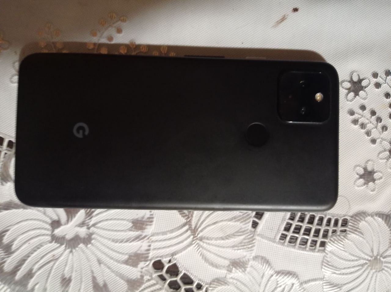 Pixel 4a5g версія 6-128