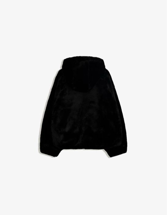 пуховик/шубка із BERSHKA