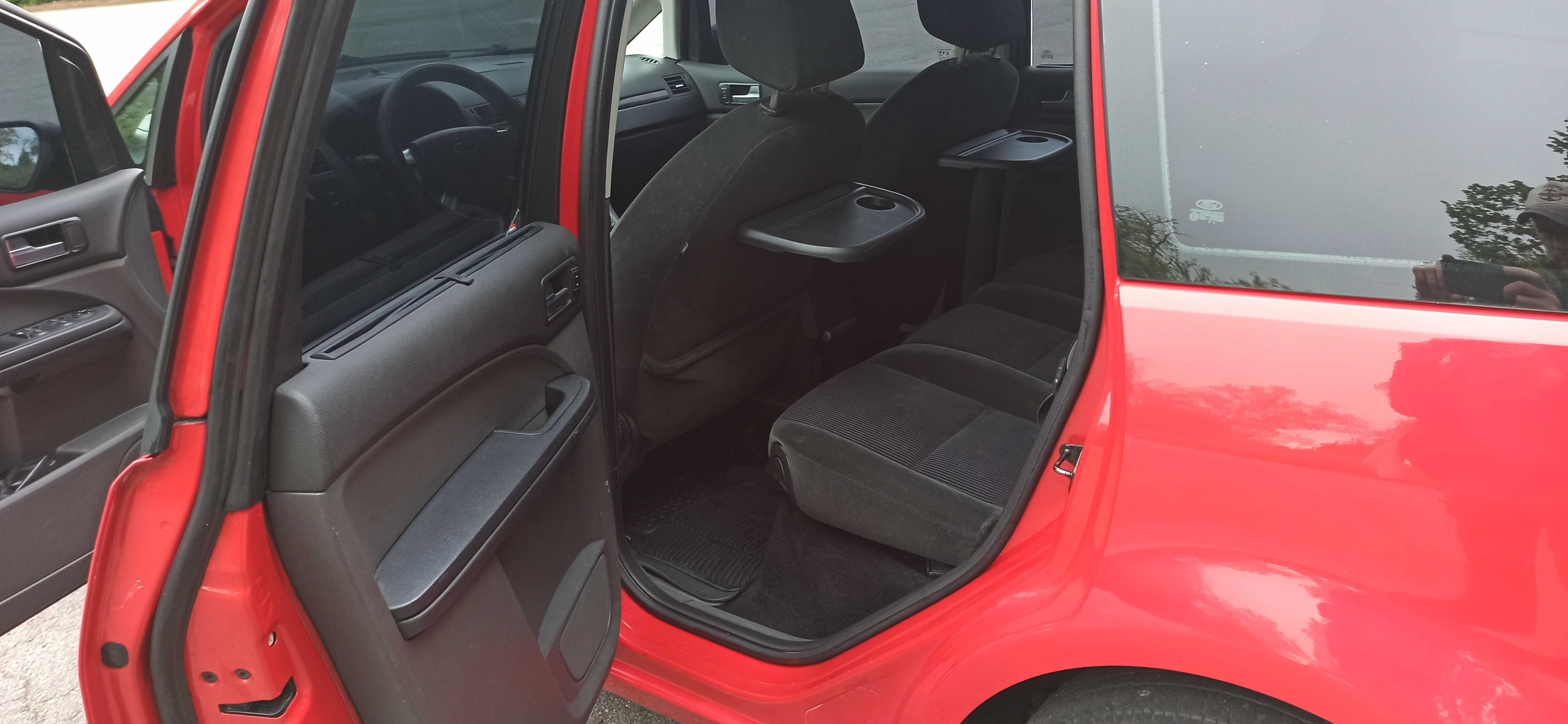 Ford Focus C-MAX 1.6 дизель, комплектація Chia.