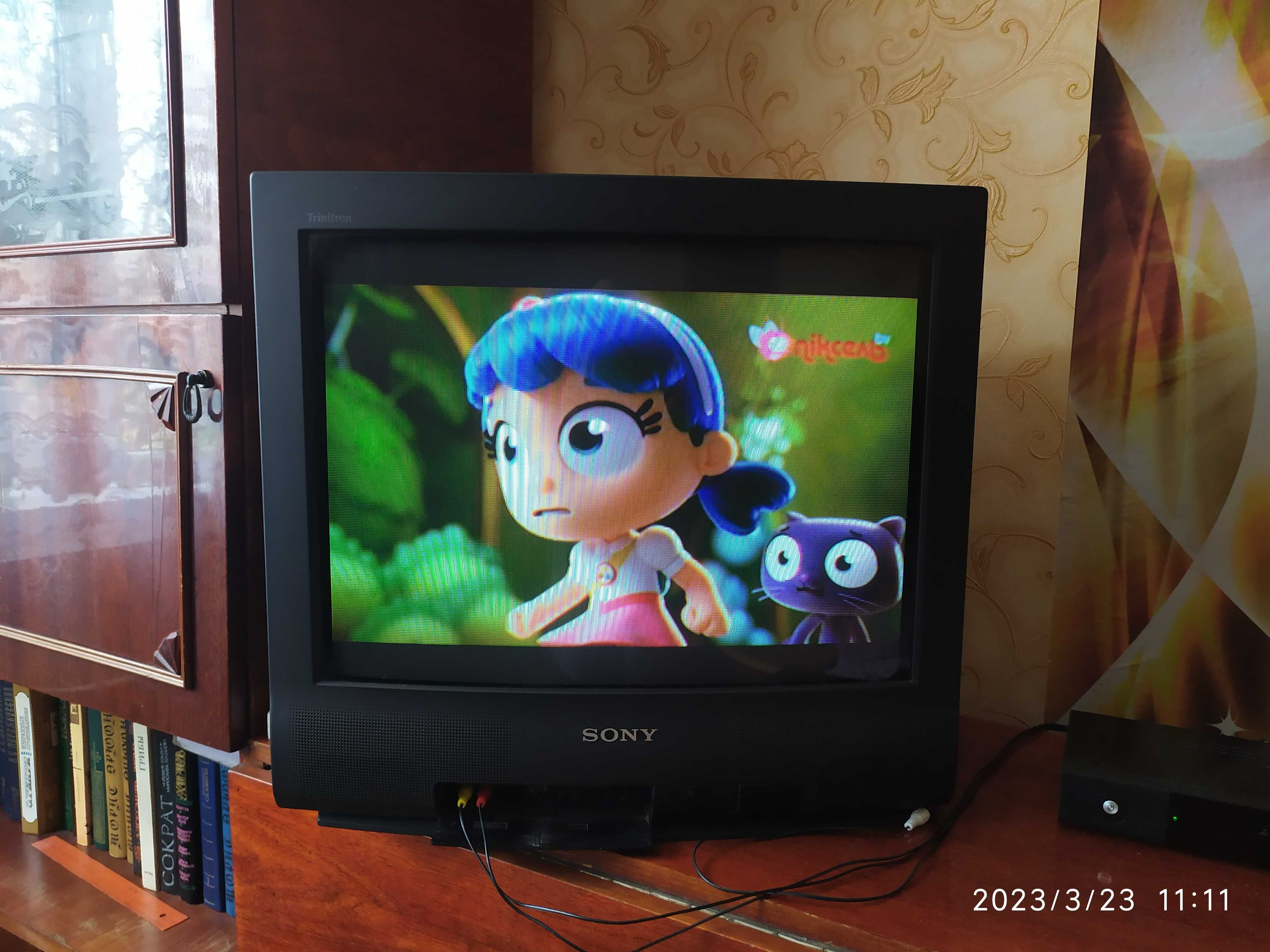 Телевізор SONY trinitron