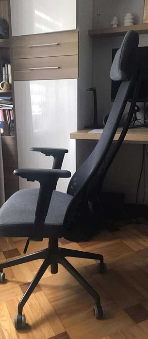 Krzesło obrotowe Ikea JÄRVFJÄLLET bardzo dobry stan
