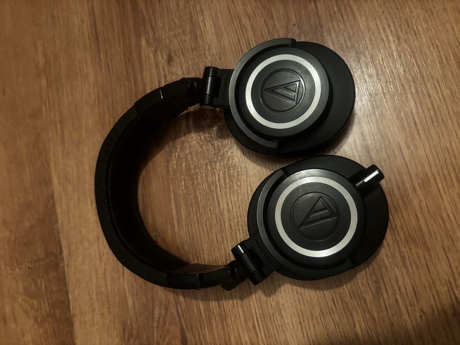 Sluchawki AUDIO Technica ATH-M50x