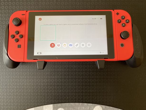 Nintendo Switch Mario Red & Blue Edition plus dodatki
