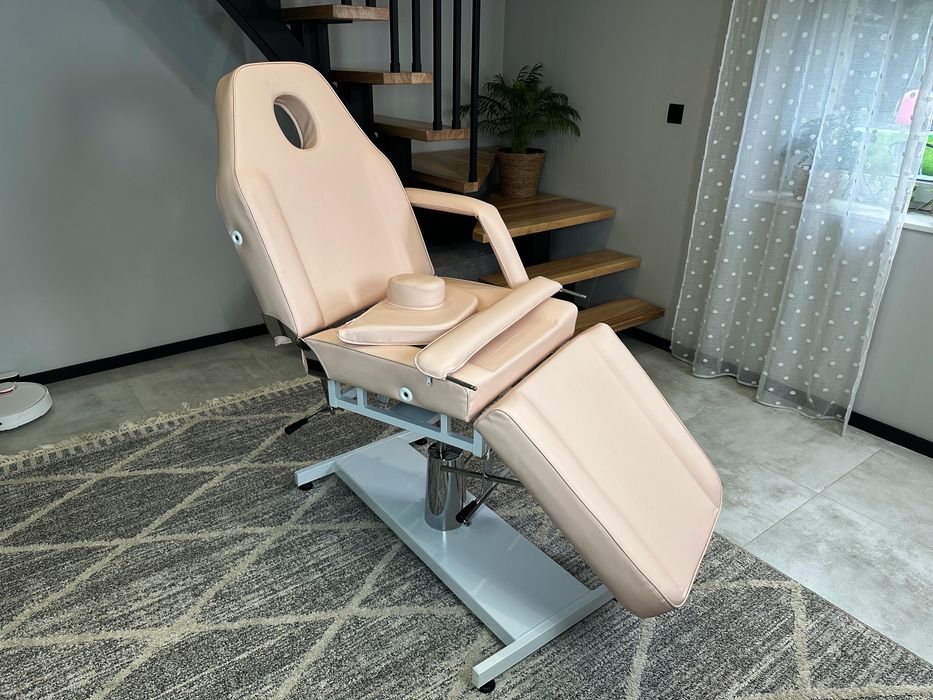 Łóżko Fotel kosmetyczny hydrauliczny jak nowy