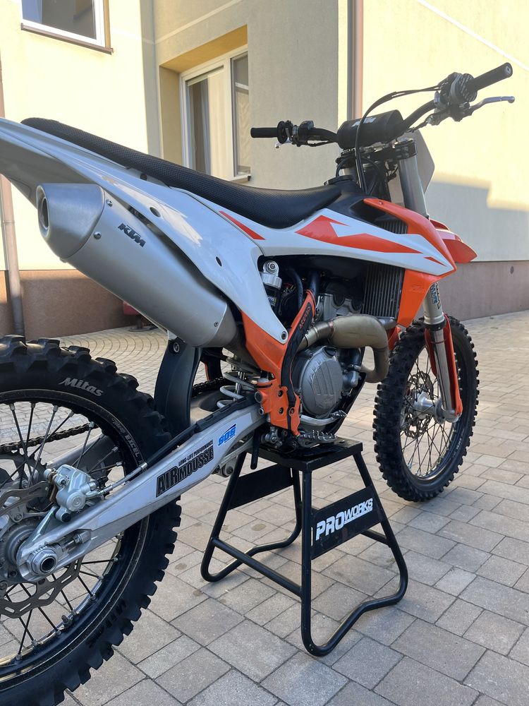 Ktm sxf 250. 2019 rok