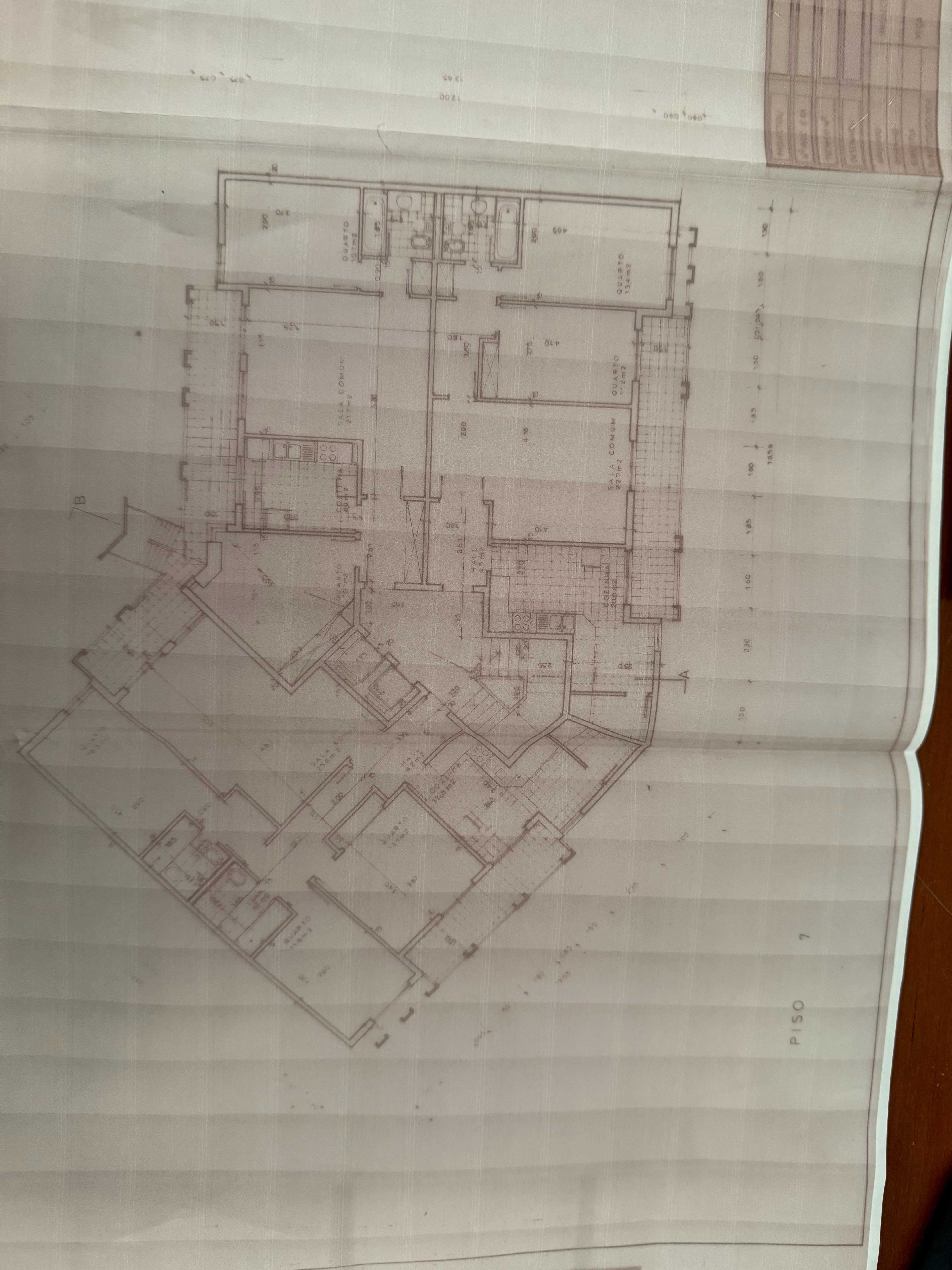 APARTAMENTO T2 REMODELADO 106 M2 ALMADA - PRAGAL