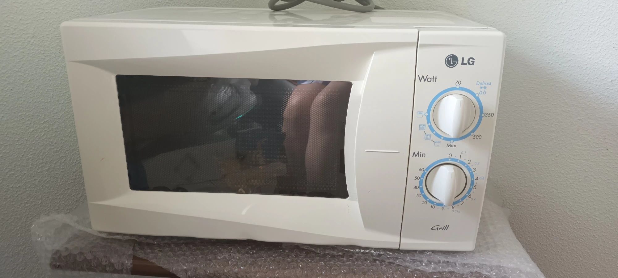 Microondas LG com avaria