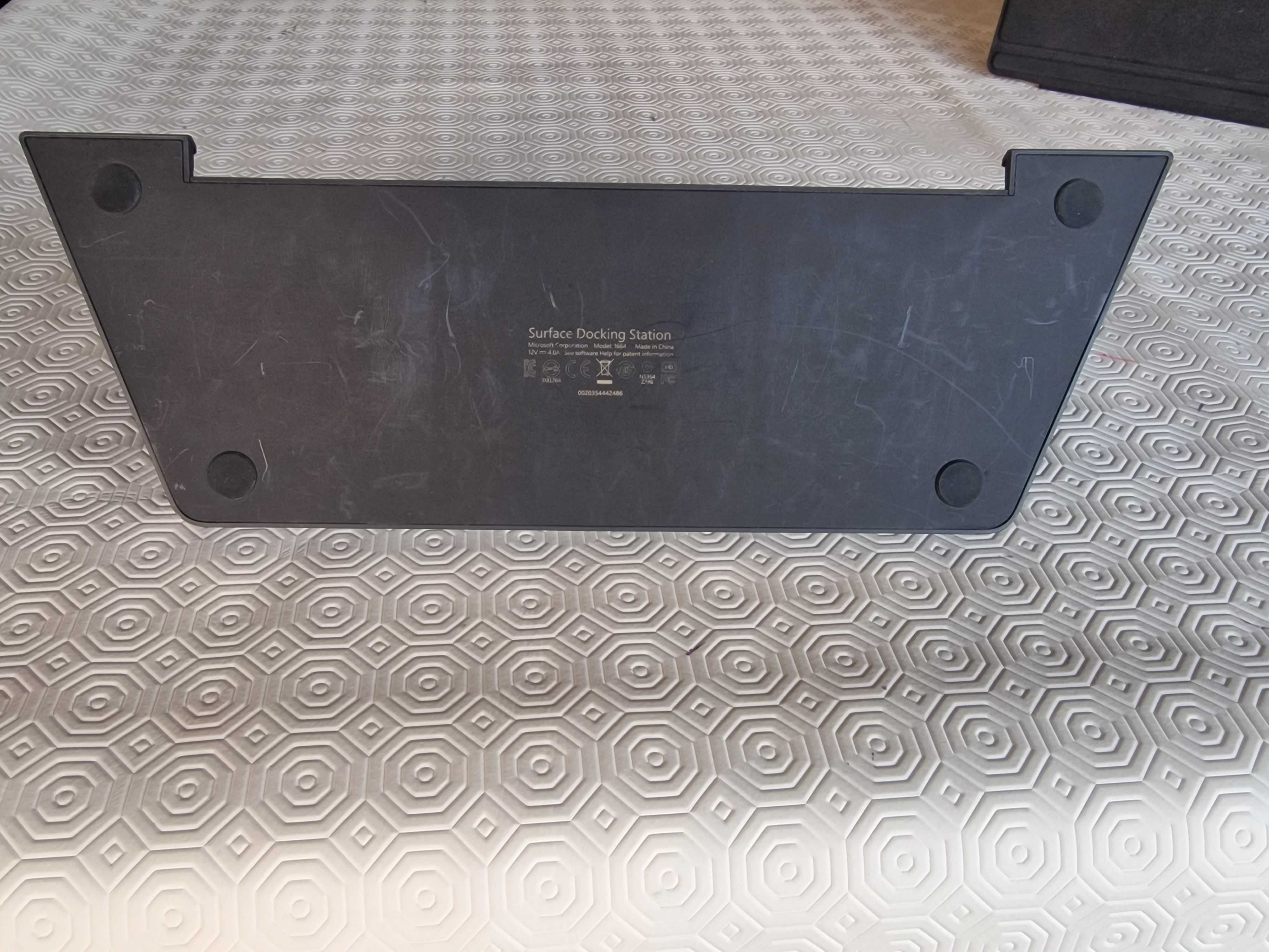 Microsoft Surface Docking Station - Model 1664