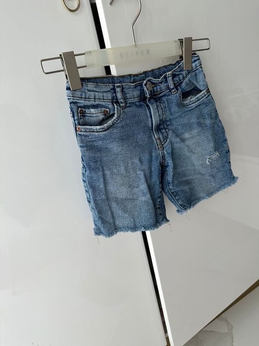 Spodenki marki zara rozmiar 122 cm