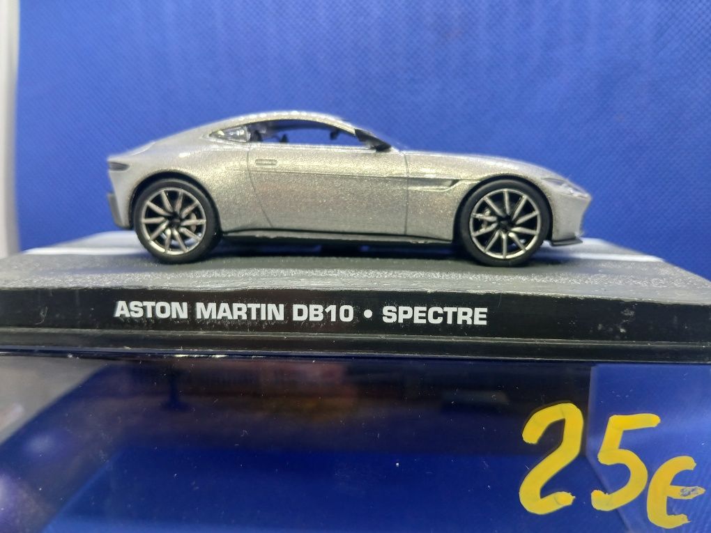 Miniaturas 1:53 da Serie 007 como novas 8 diferentes