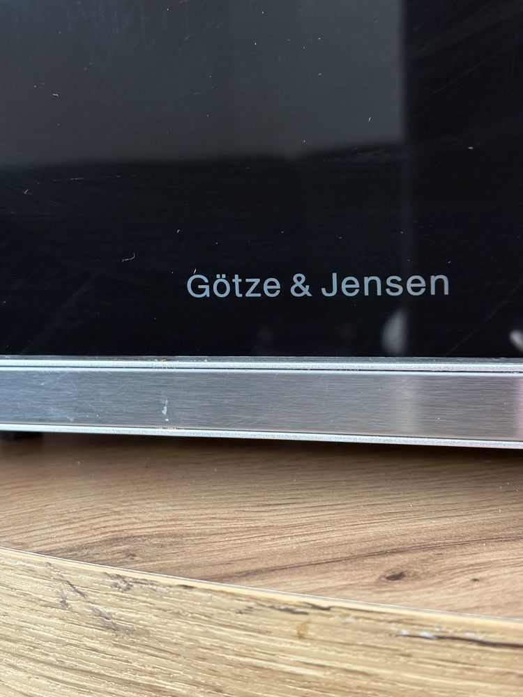 Kuchenka-mikrofalowa Gotze & Jensen