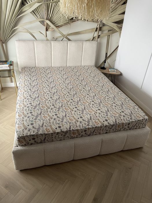 Łóżko sypialniane 160x200