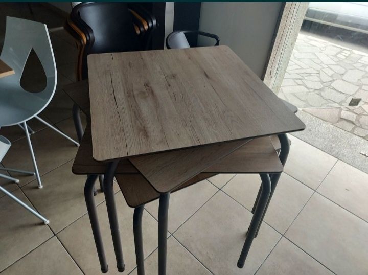 4 Mesas  Ezpleta como novas