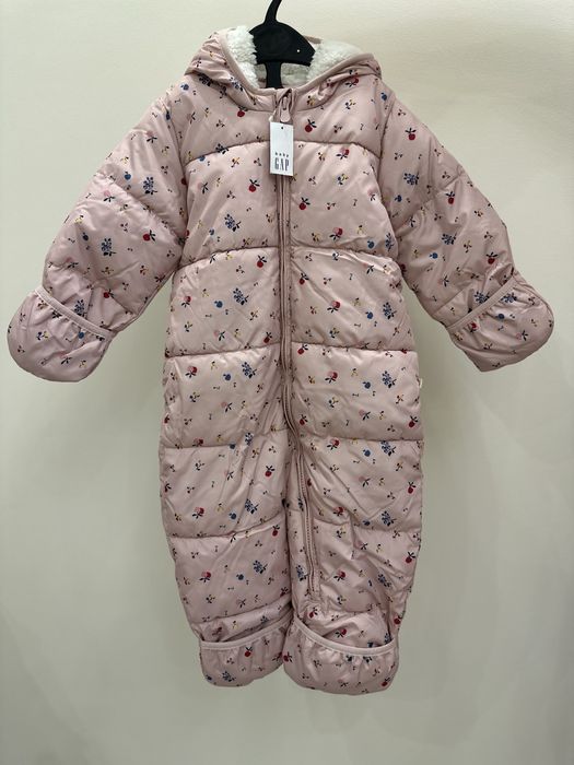 Новий зимовий комбінезон GAP на 12–18 місяців