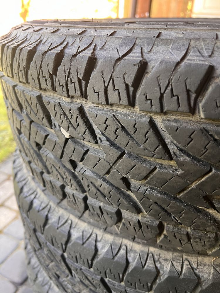 Opony komplet 215/65 r16 AT offroad