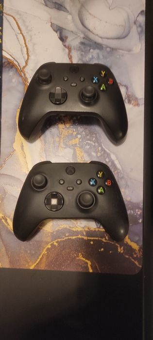 Xbox Series X 1TB + 2 pady + GPUltimate 10 miesięcy 200 gier online