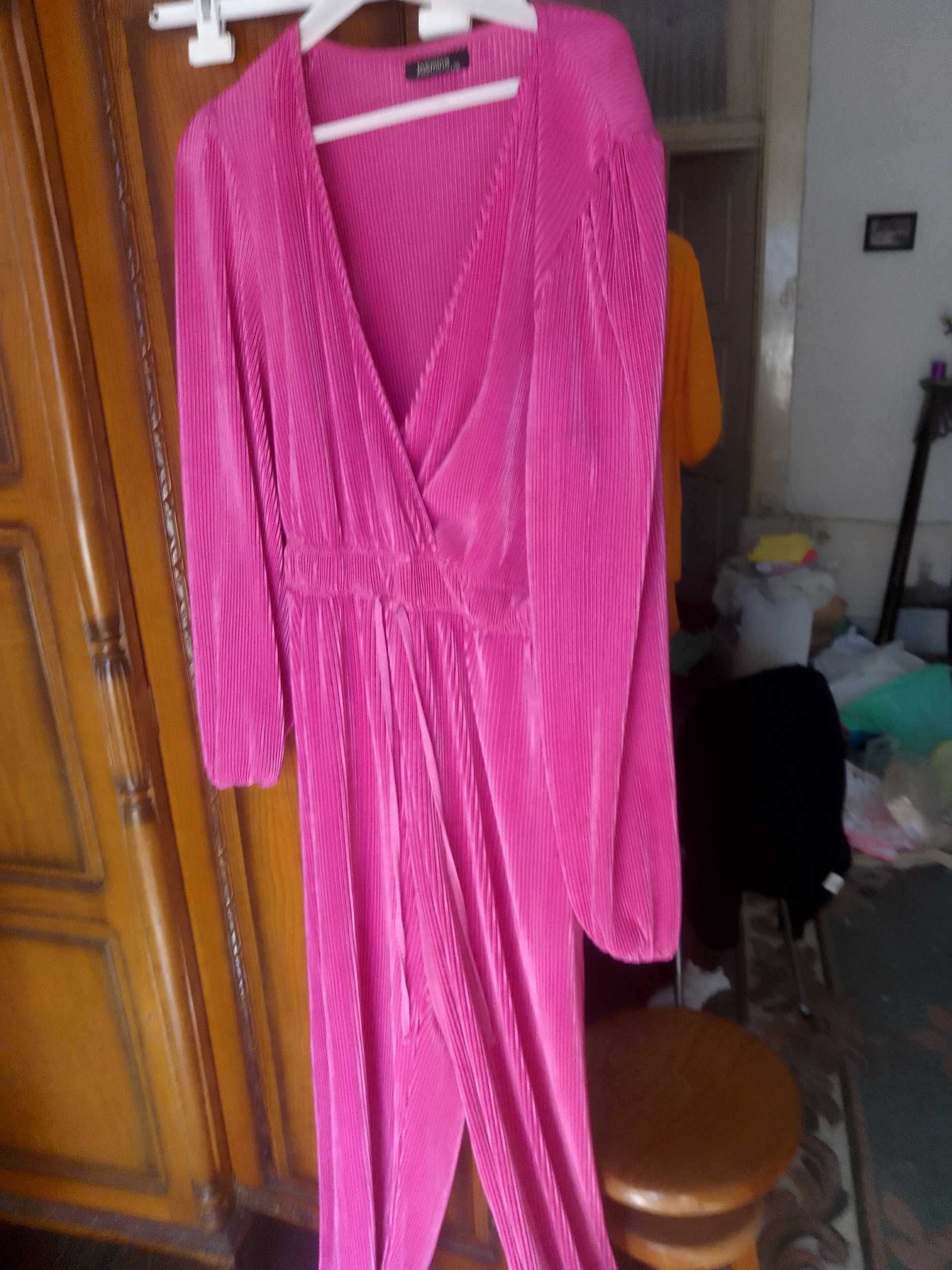Vendo roupa tudo a 10€