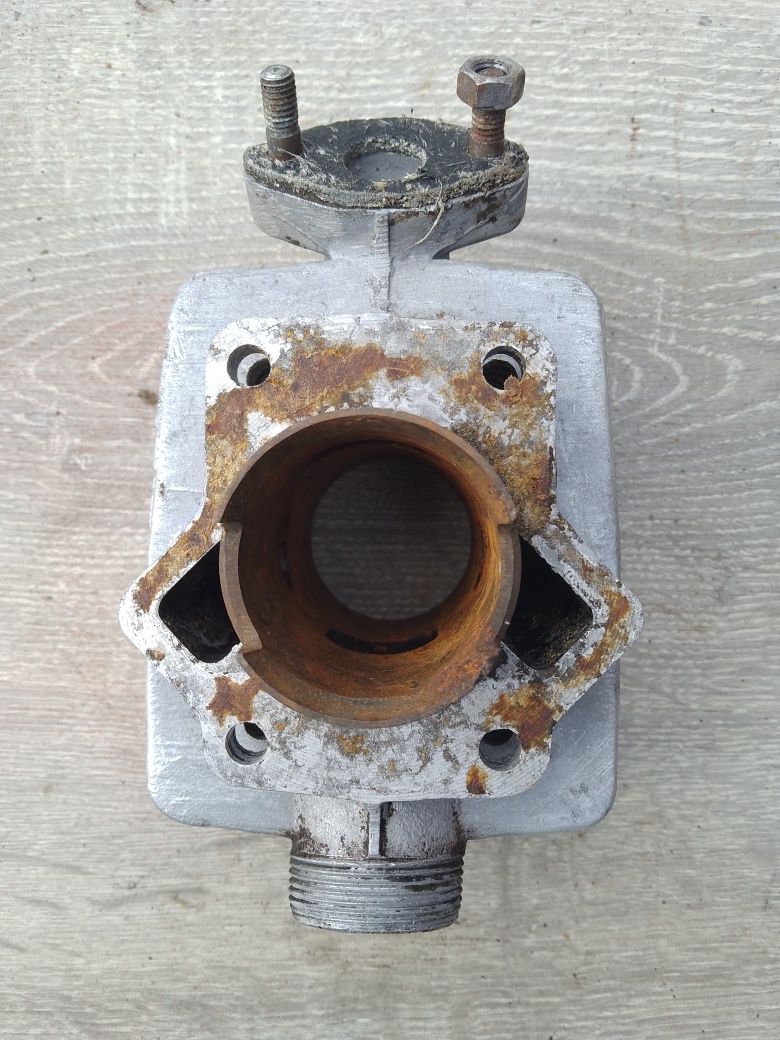 Cylinder Pegaz 710 automatic automat 010 komar Romet