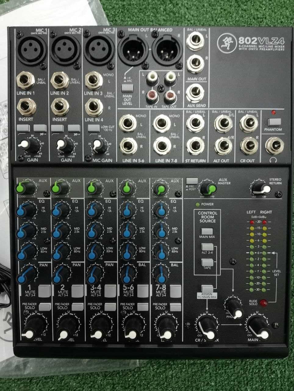 Микшерный пульт  MACKIE 802 VLZ 4