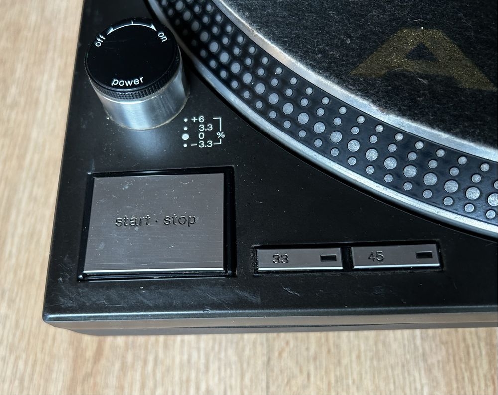 Gramofon Technics SL 1210 mk2