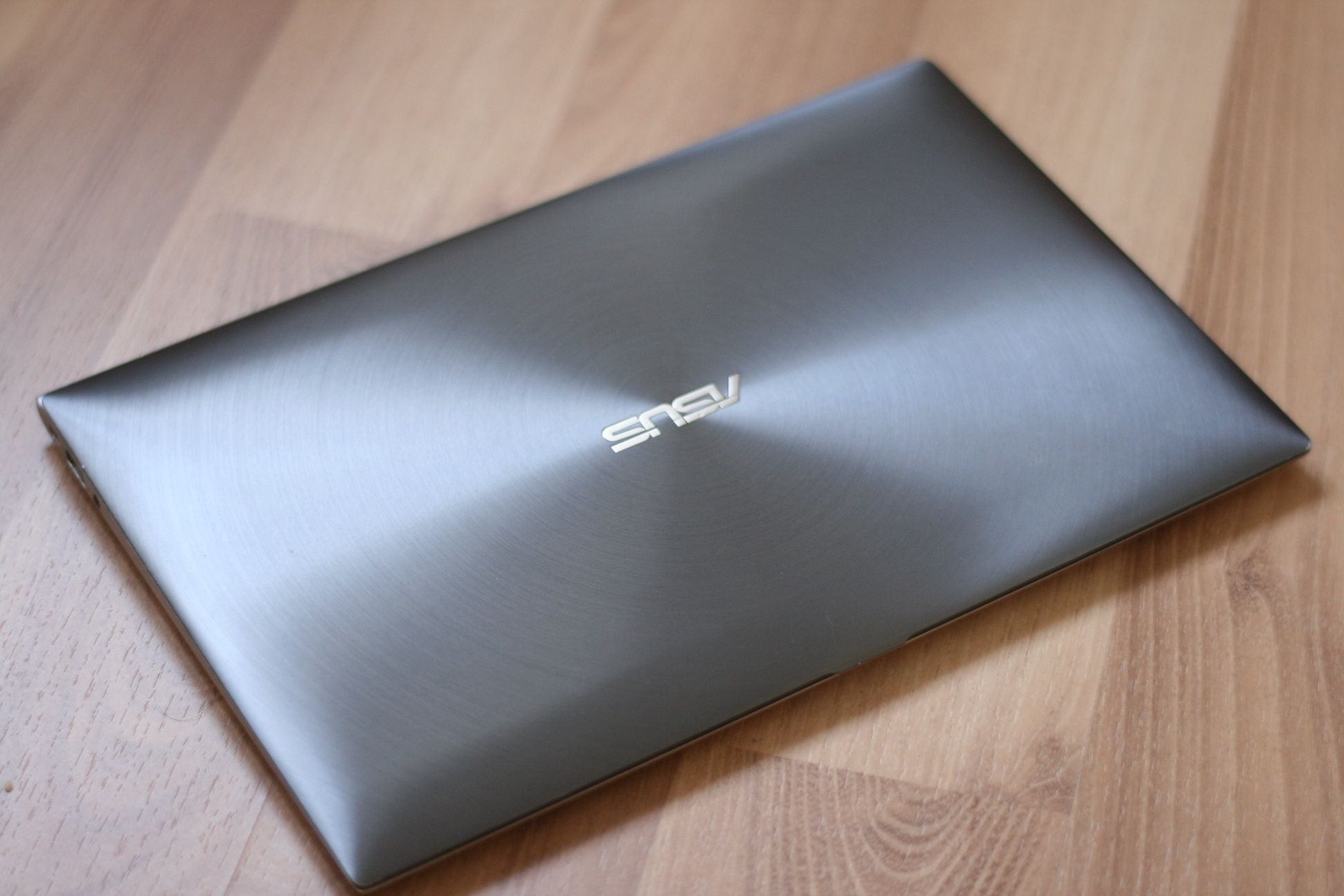 Asus ZenBook UX21A