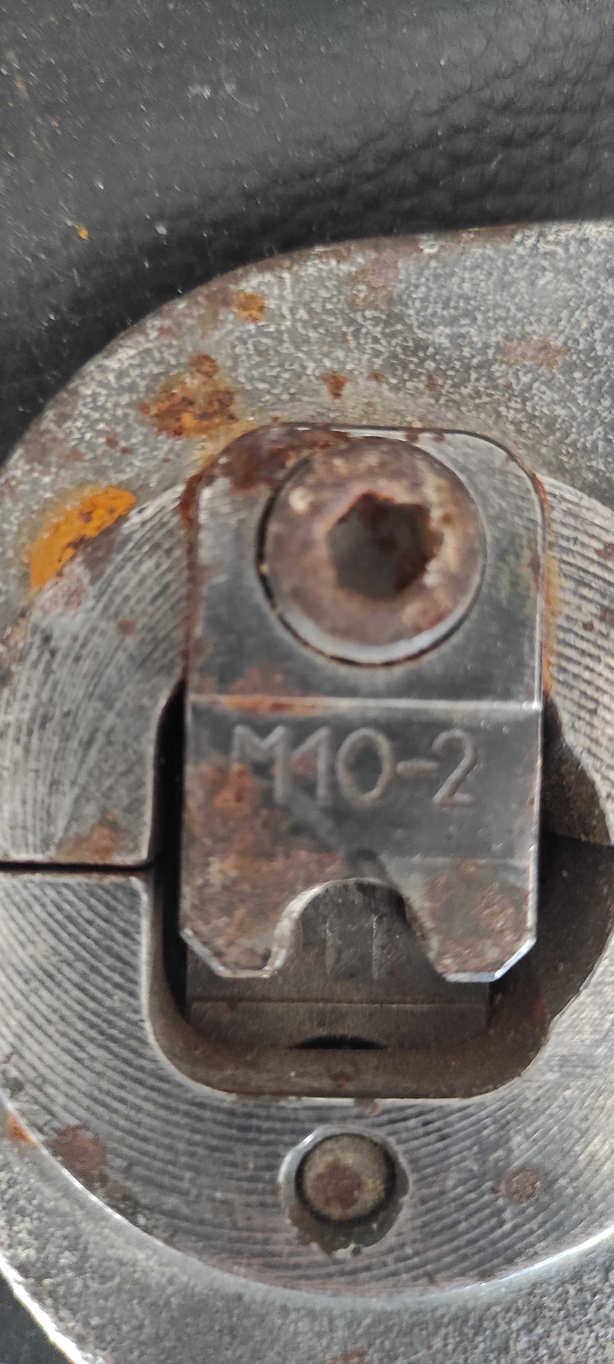 Szczęka do cięcia prętów gwintowanych M - 10