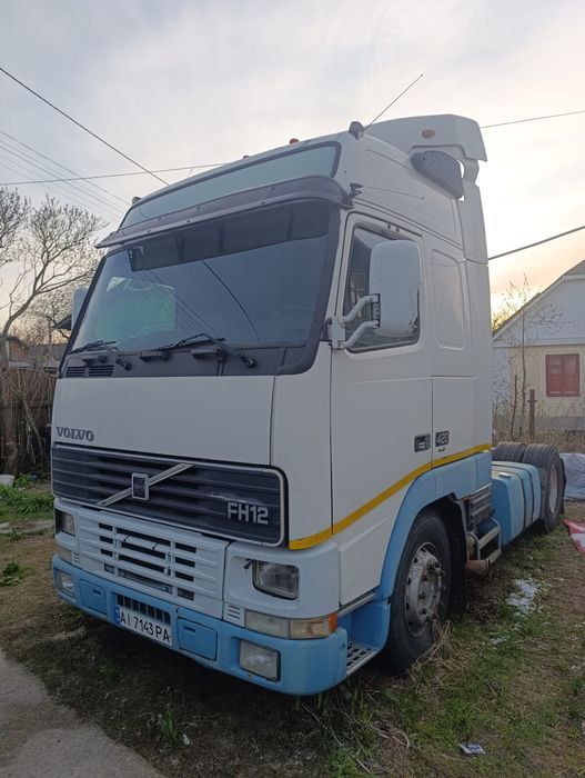 Volvo FH12 тягач. 3700 Торг .