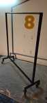 Suporte cabides com rodas