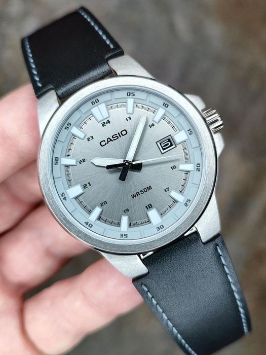 Годинник чоловічий Casio MTP-E173BL-1 Оригинал Гарантия Часы мужские