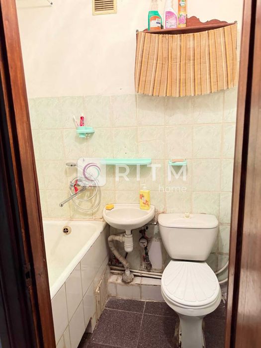 1-кімнатна квартира, 24 м² | Окремий вхід (можна під комерцію)