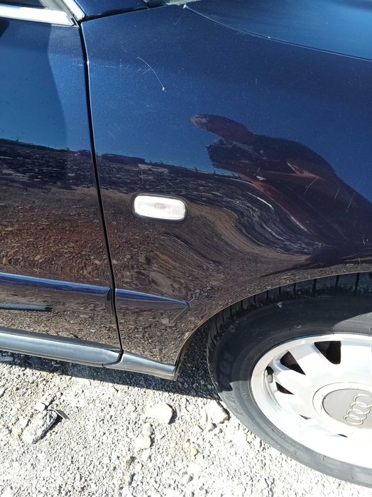 Audi A4 b5 błotnik lz5l granatowy bez malowan lift blotnik przód prawy