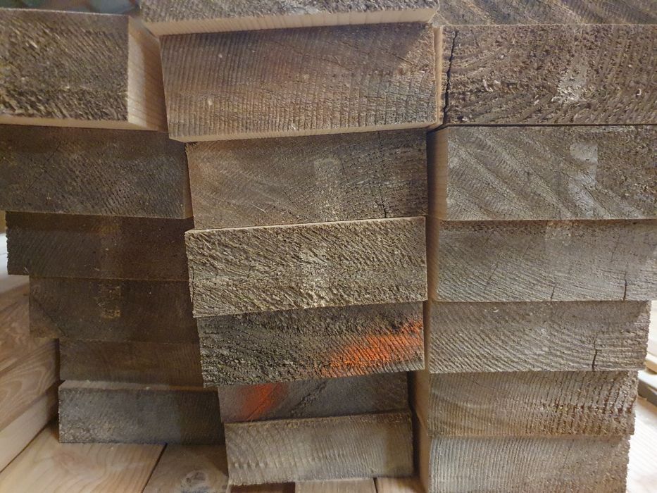 Drewno konstrukcyjne c24 strugane świerk belki suche