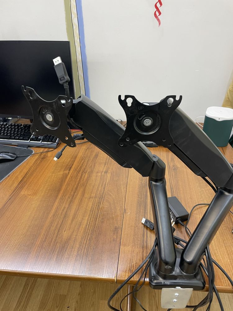 stojak uchwyt na monitor podwojny