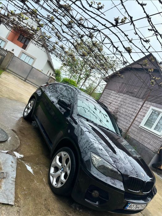 хороший автомобіль