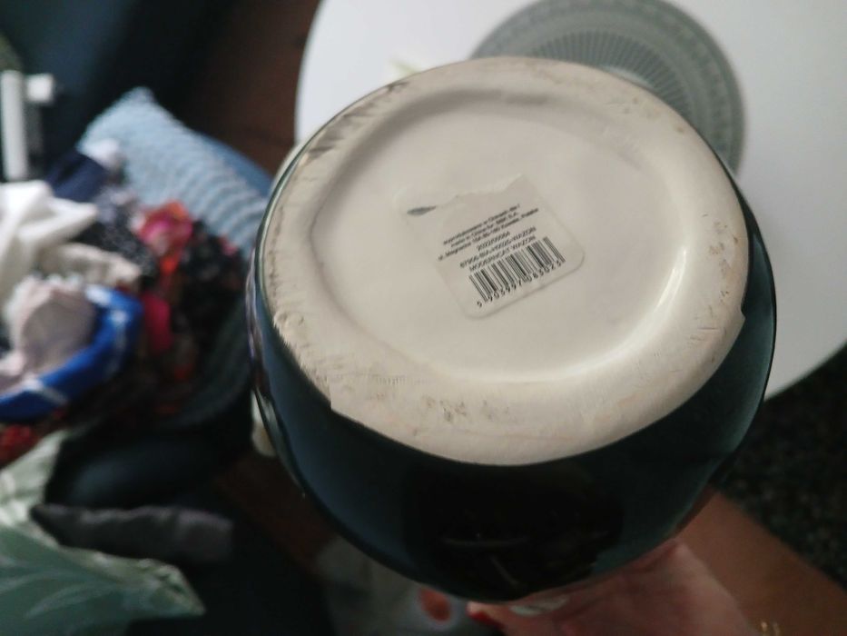 Zabawny ceramiczny wazon-kot