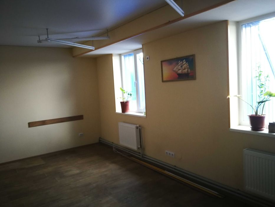 Оренда теплого офісного приміщення у розвиненій локації