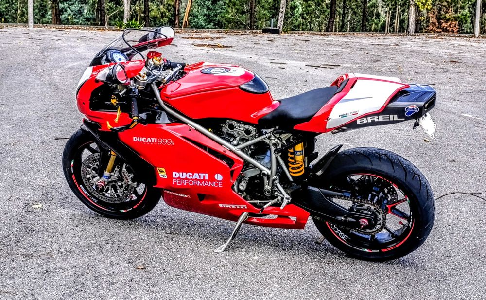 Vendo espetacular Ducati 999 S !
