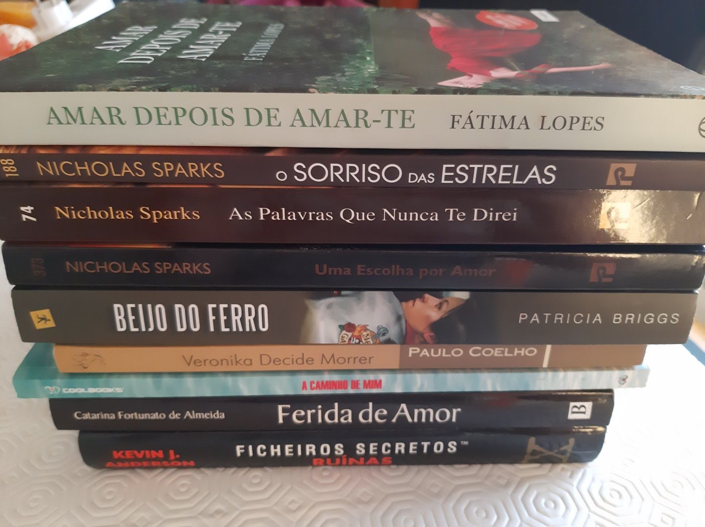 Vários Livros. Preço baixo. Desde 4€