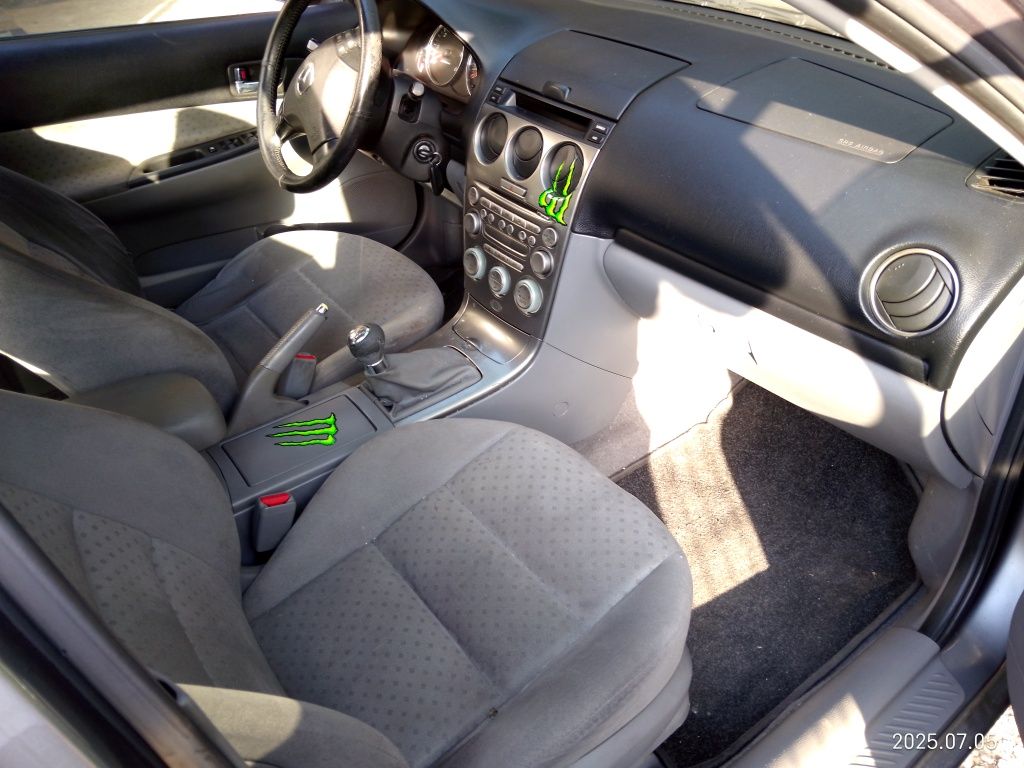 Mazda 6 2.0 gasóleo impecável/controlo tração/Cruise Control