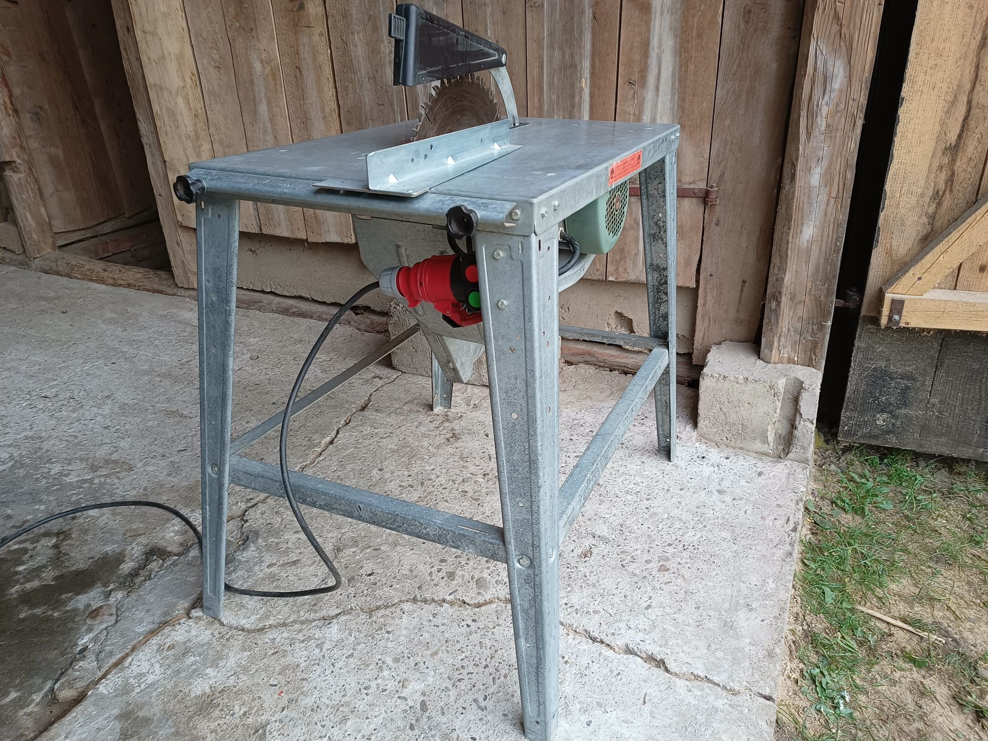 Piła stołowa 3,3 kW krajzega 400 volt cerkularka cerkulatka cyrkularka