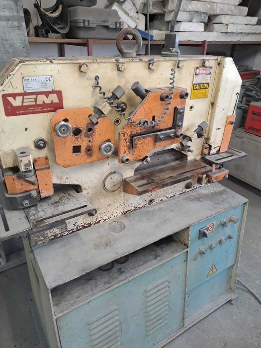 Puncionadora marca VEM Italiana