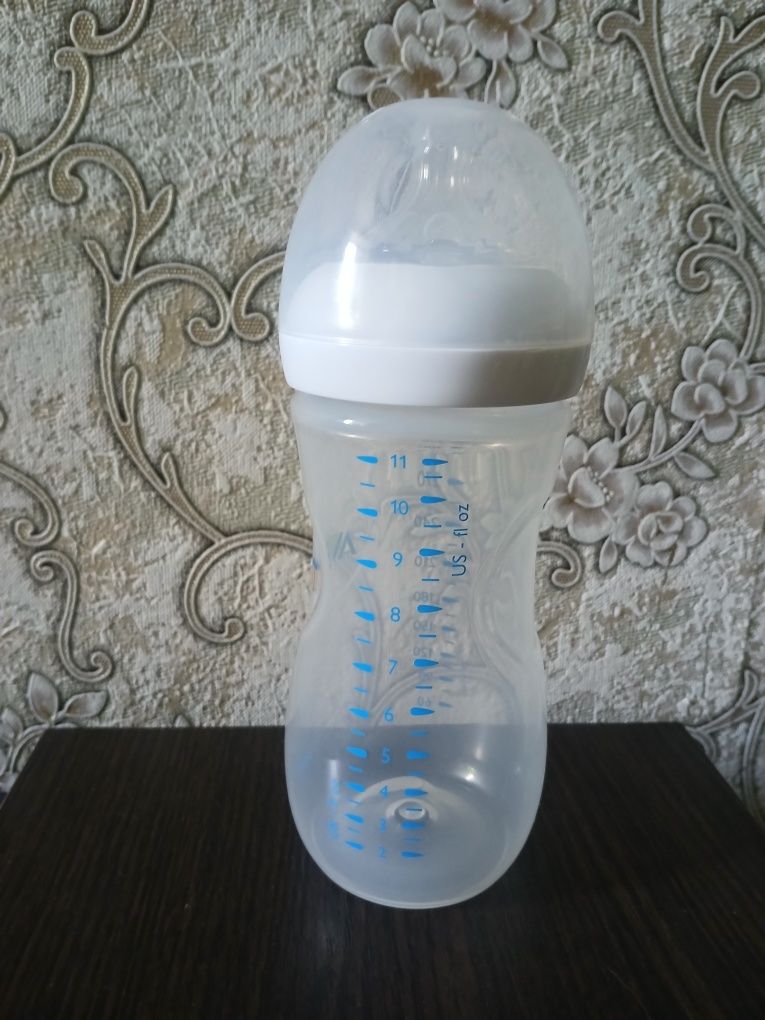 Бутылочка Philips Avent