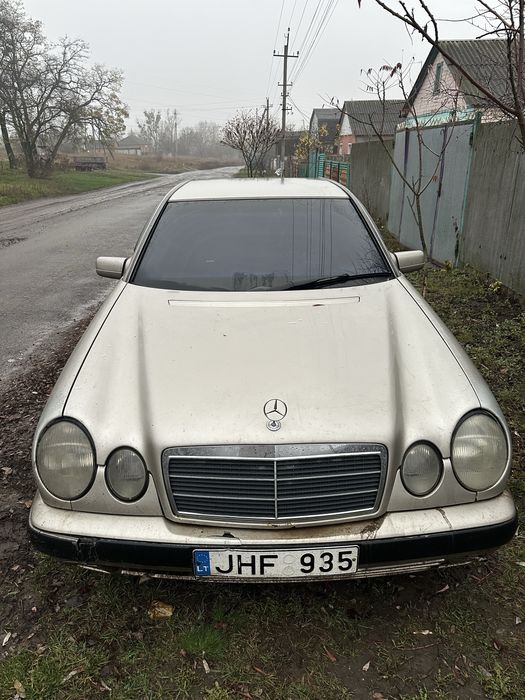 Mercedes w210 2.2 дизель