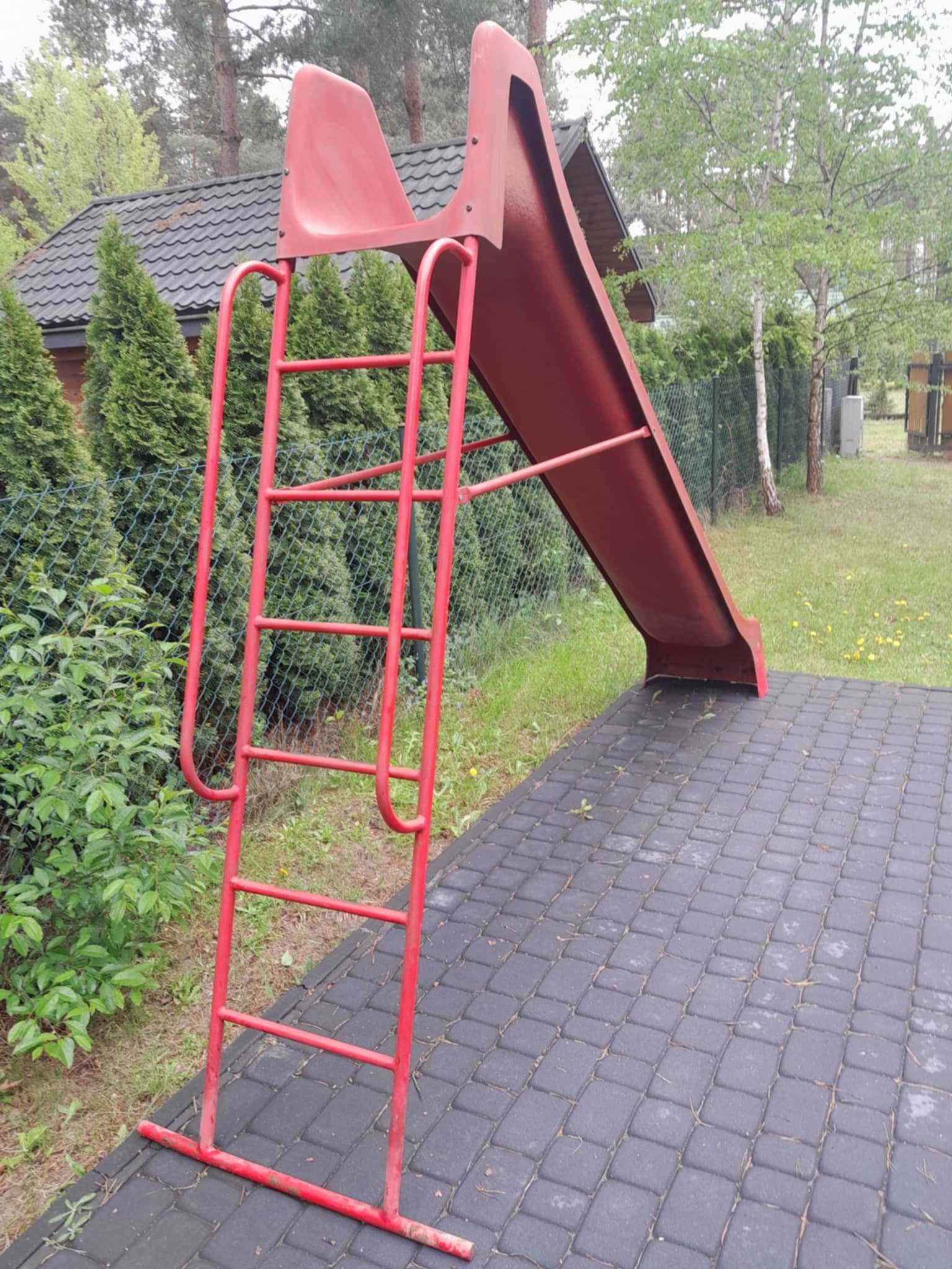 Zjeżdzalnia ogrodowa