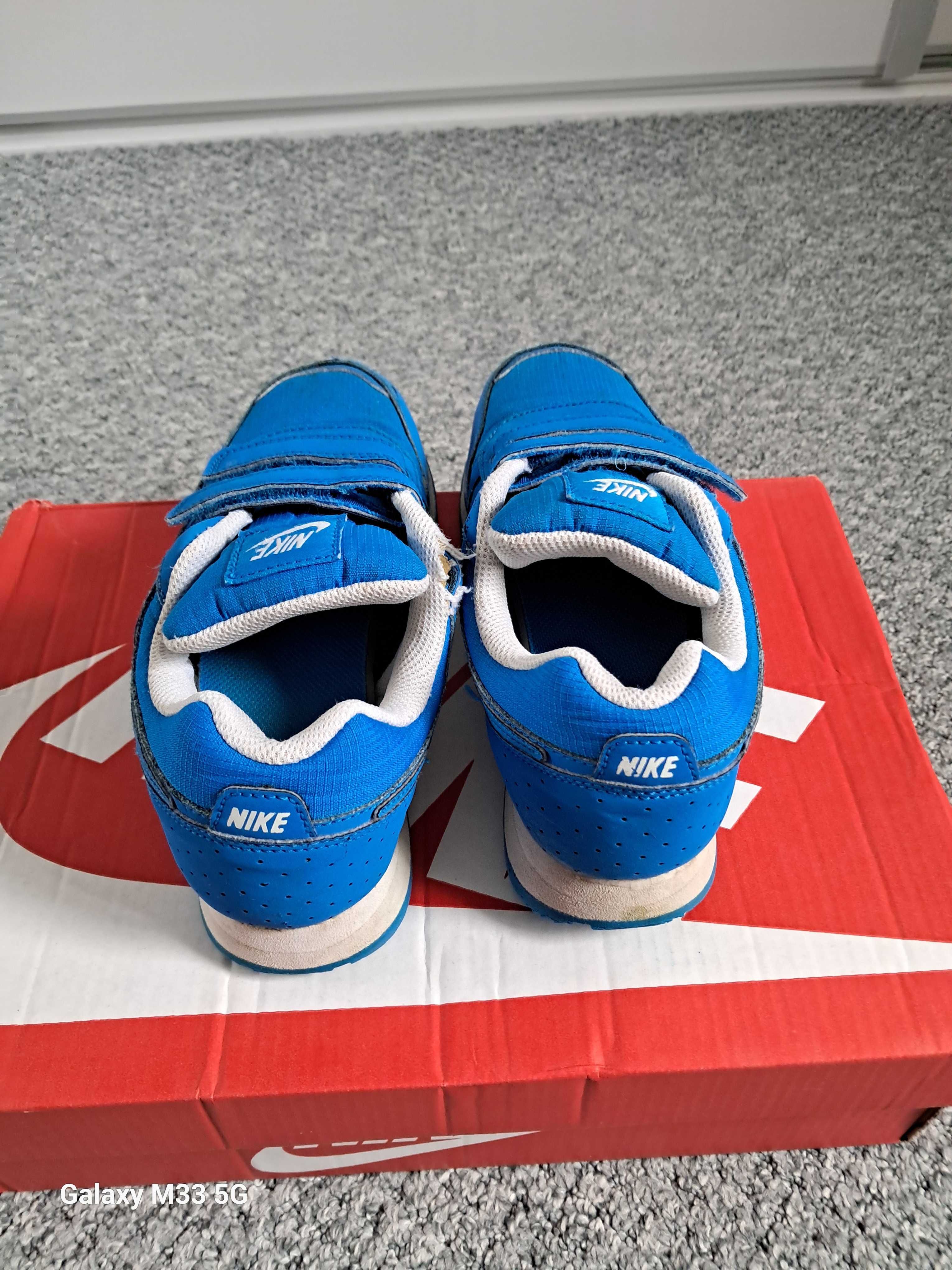 Buty Nike MD runner 34
