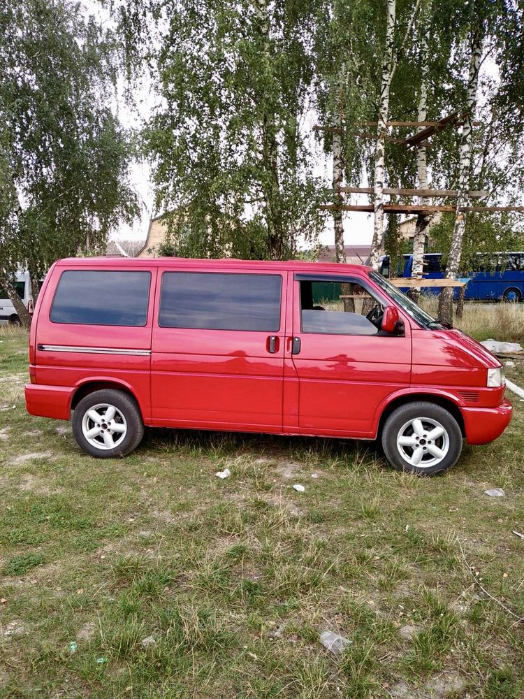 Продам Т4 Бус Київ обʼєм 2.5