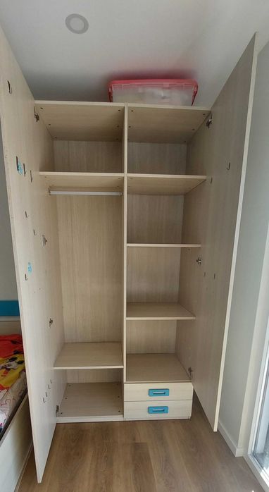 Quarto infantil/juvenil completo – marca Lourini – com muita arrumação