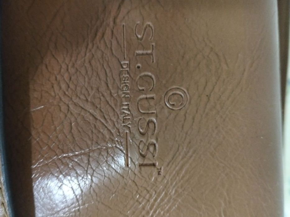 Продам сумочку з натуральної шкіри