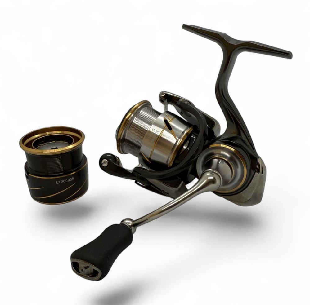 ТОПОВІ спінінгові котушки 20 Daiwa Luvias LT 2000S/4000