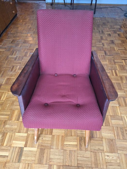 Fotel oddam za darmo